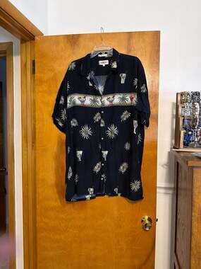 Campia Moda Vintage Hawaiian Shirt Black Palm Trees and Tropical Cocktail Print